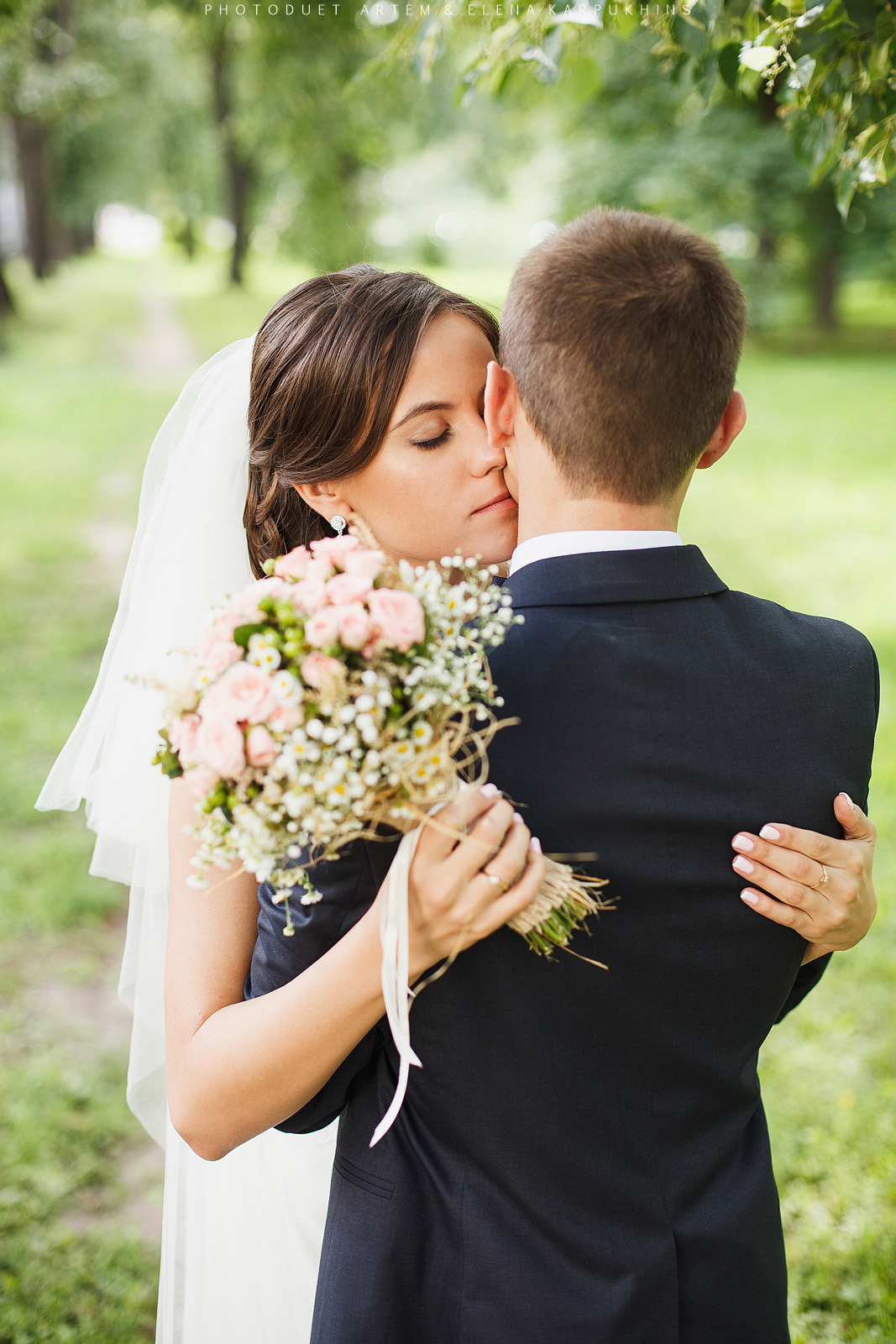 Олег и Элли 19.07.2015. Фотограф городских и семейных событий Артем Карпухин