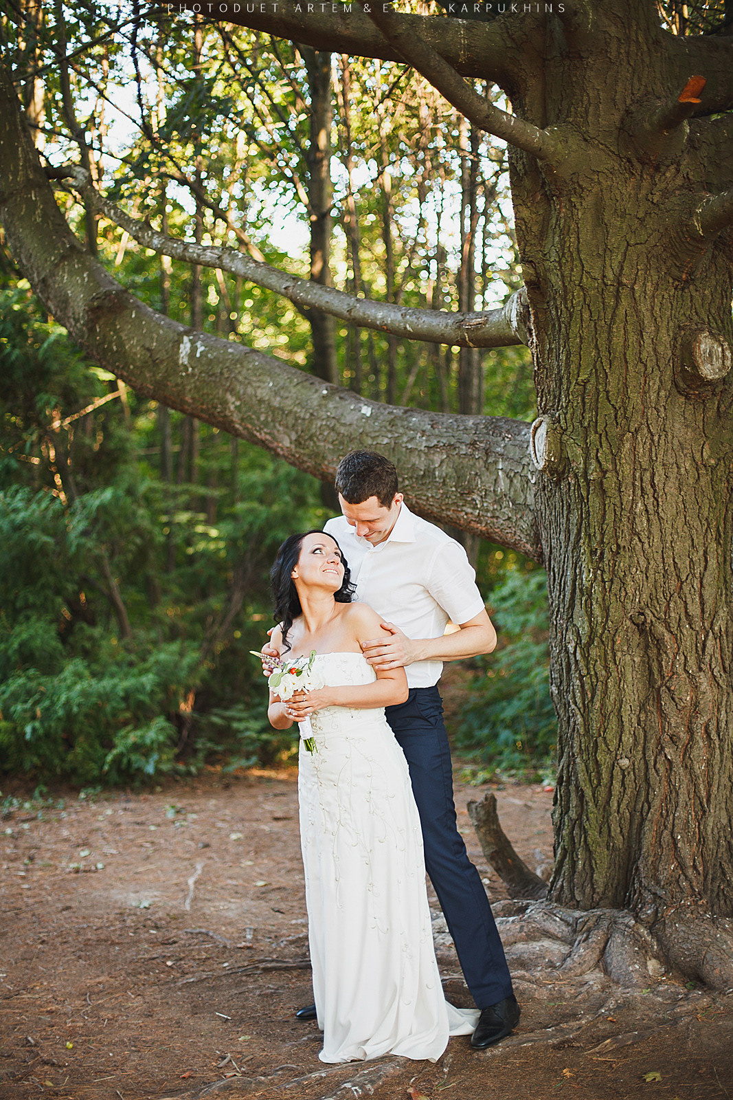Александр и Таня. Регистрация. Фотограф городских и семейных событий Артем Карпухин