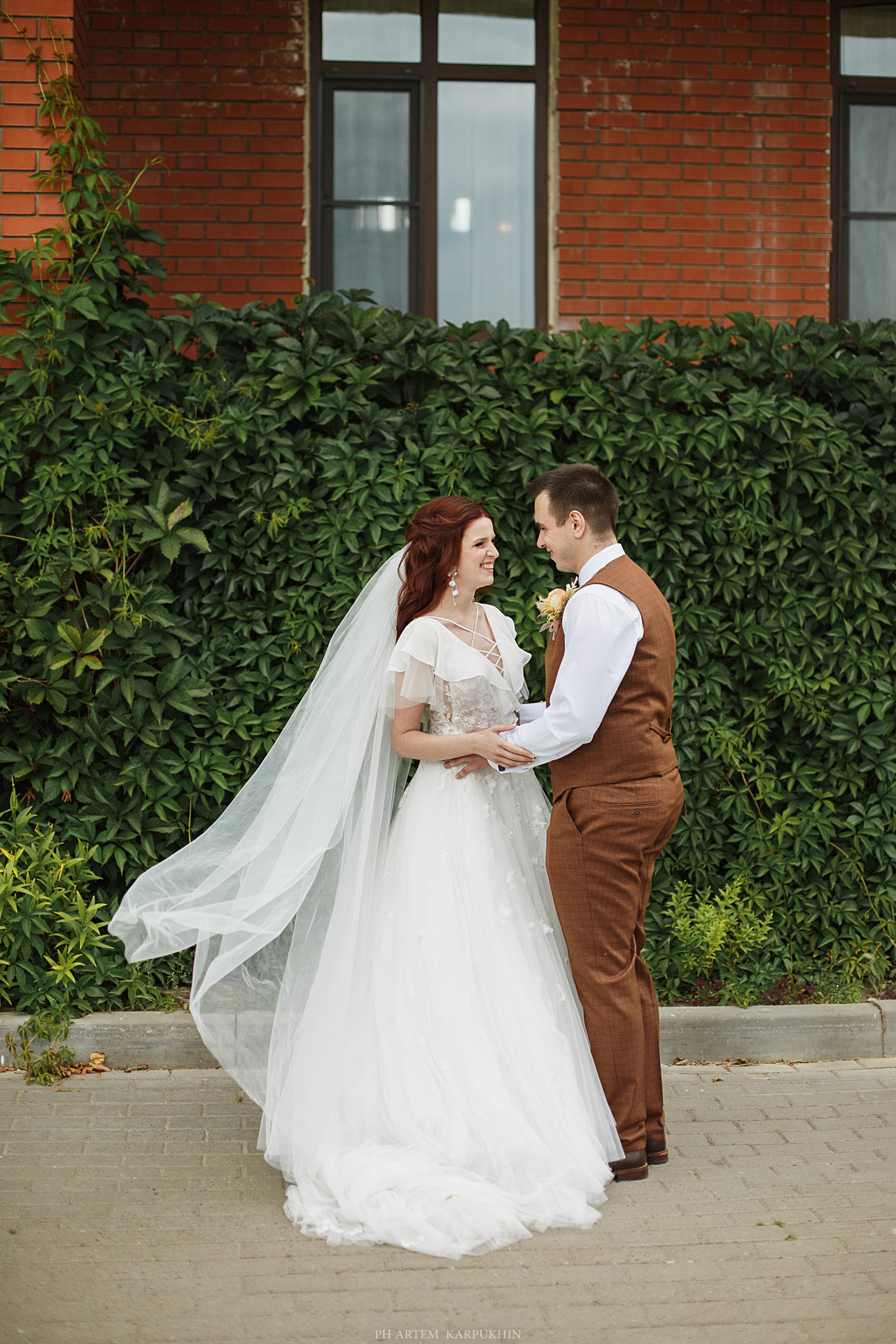 Артем и Настя. Свадебный день 2020. Фотограф городских и семейных событий Артем Карпухин