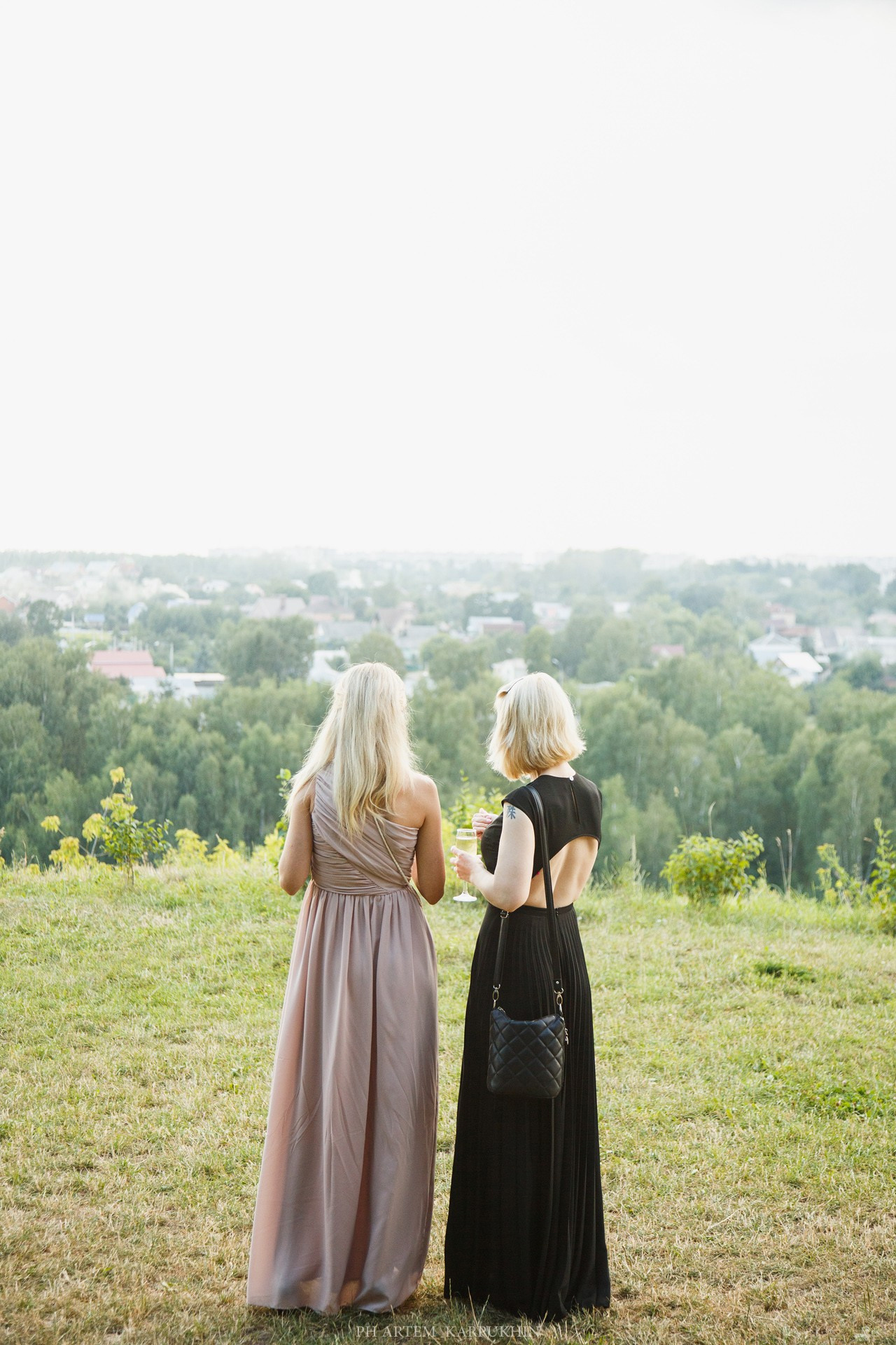 Даниил и Мария. Свадебный день. Август 2018. Фотограф городских и семейных событий Артем Карпухин