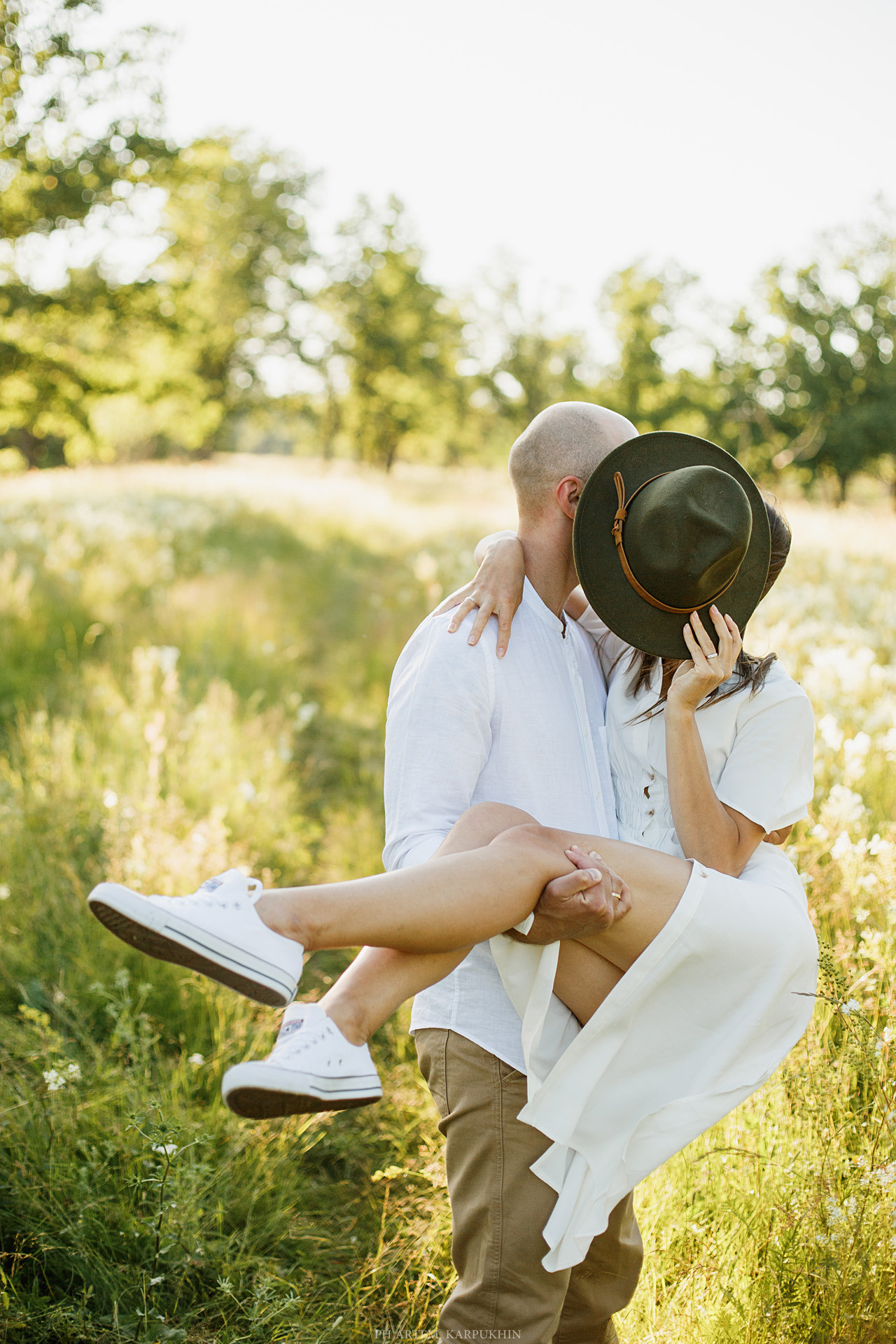 Дима и Надя. 2020. июнь. Прогулка. Фотограф городских и семейных событий Артем Карпухин
