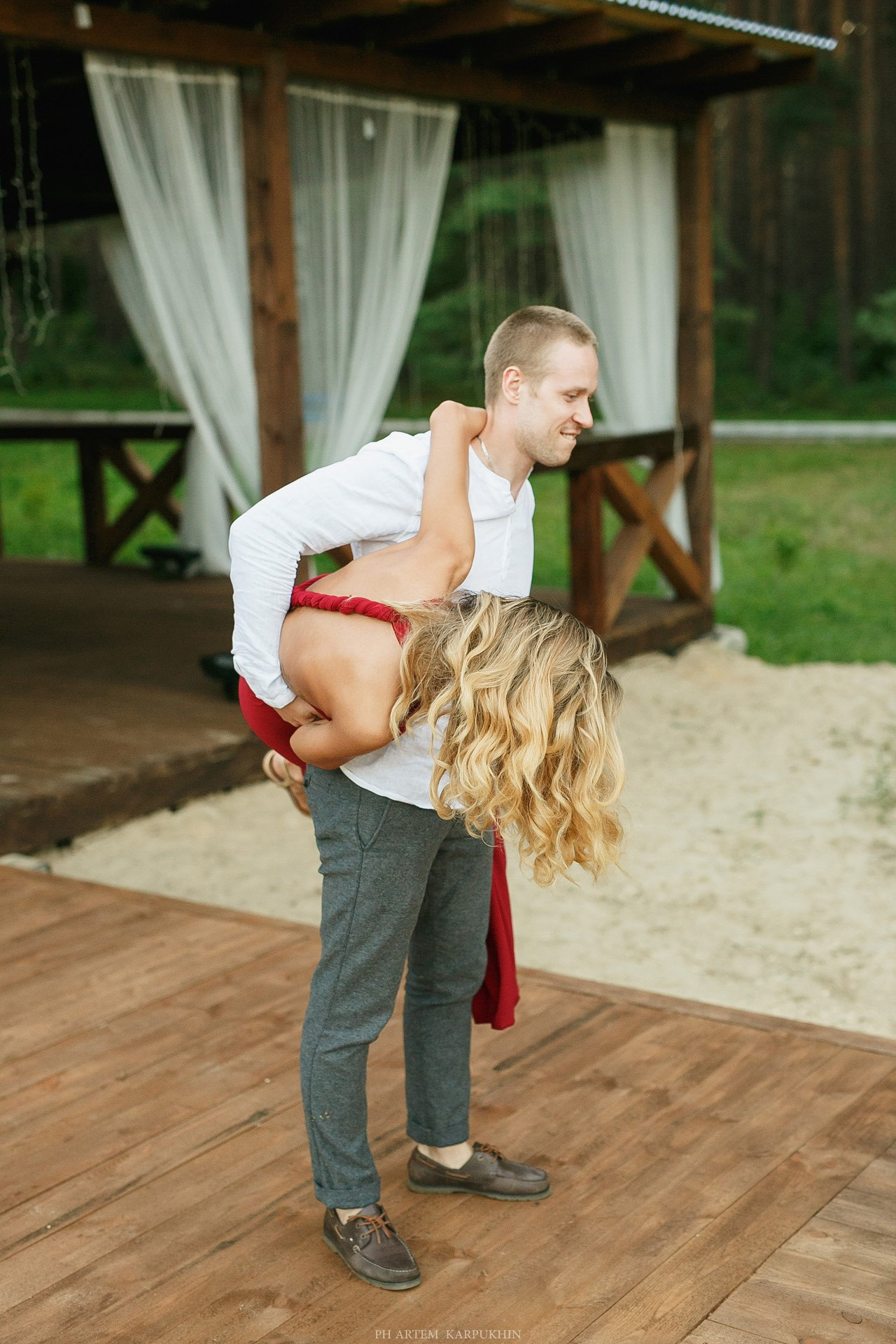 Антон и Светлана. Свадебный день за городом. Август 2017. Фотограф городских и семейных событий Артем Карпухин
