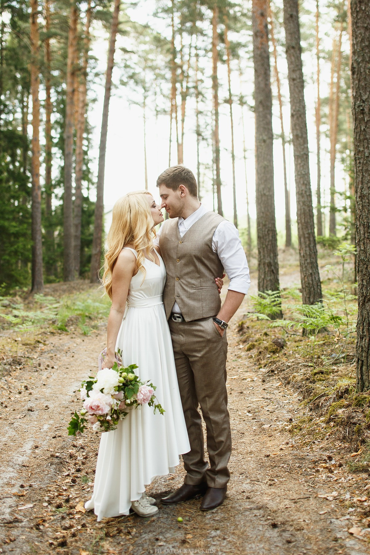 Никита и Надежда июнь 2018. Фотограф городских и семейных событий Артем Карпухин