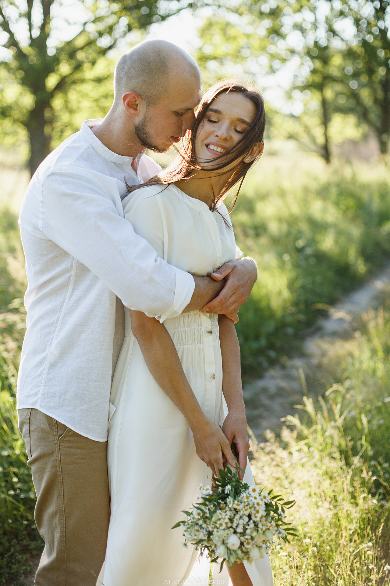 Дима и Надя. 2020. июнь. Прогулка. Фотограф городских и семейных событий Артем Карпухин