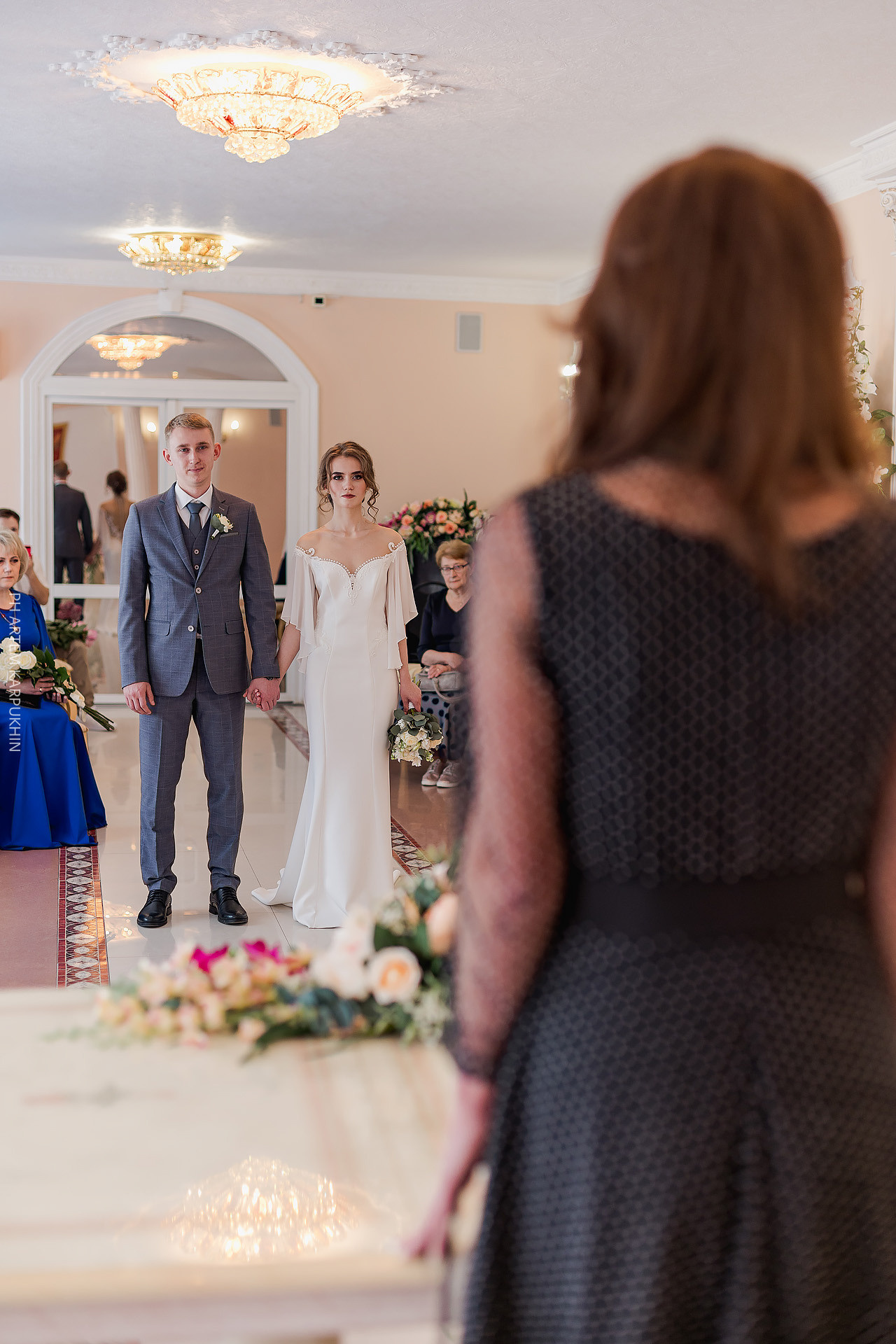 Свадебный день, фотограф в Муроме, Муромская слобода, Монти шатер. Фотограф городских и семейных событий Артем Карпухин