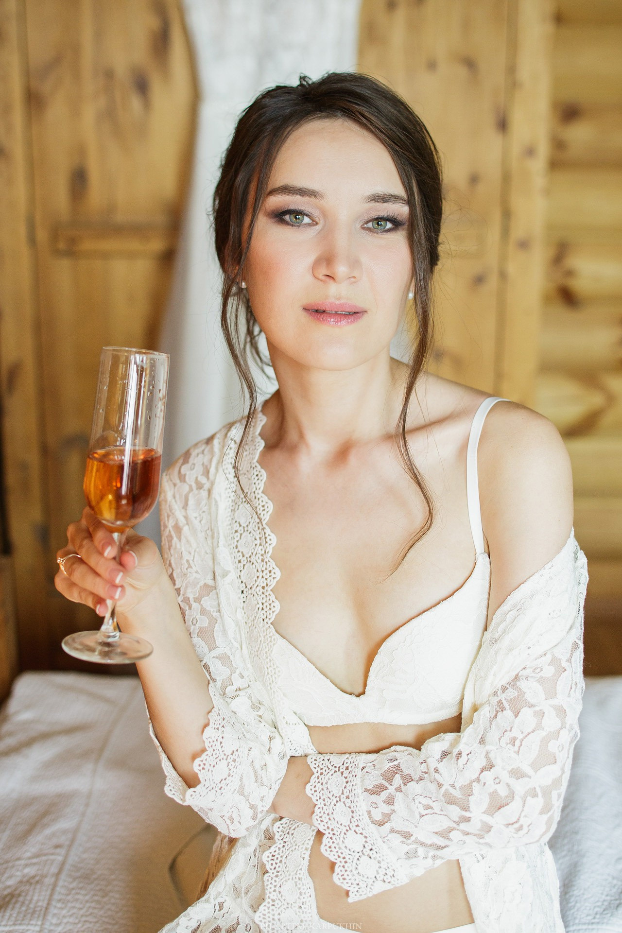 Вадим и Алена. Свадьба в Максимовке. Фотограф городских и семейных событий Артем Карпухин