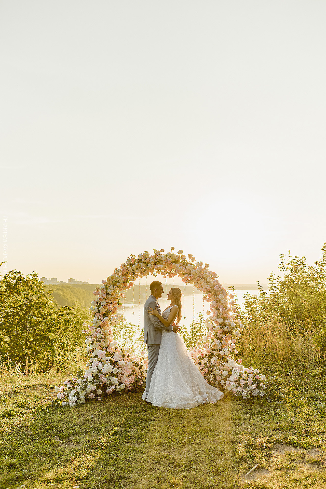 Свадебный день, фотограф в Арзамасе, Зименки парк. Фотограф городских и семейных событий Артем Карпухин
