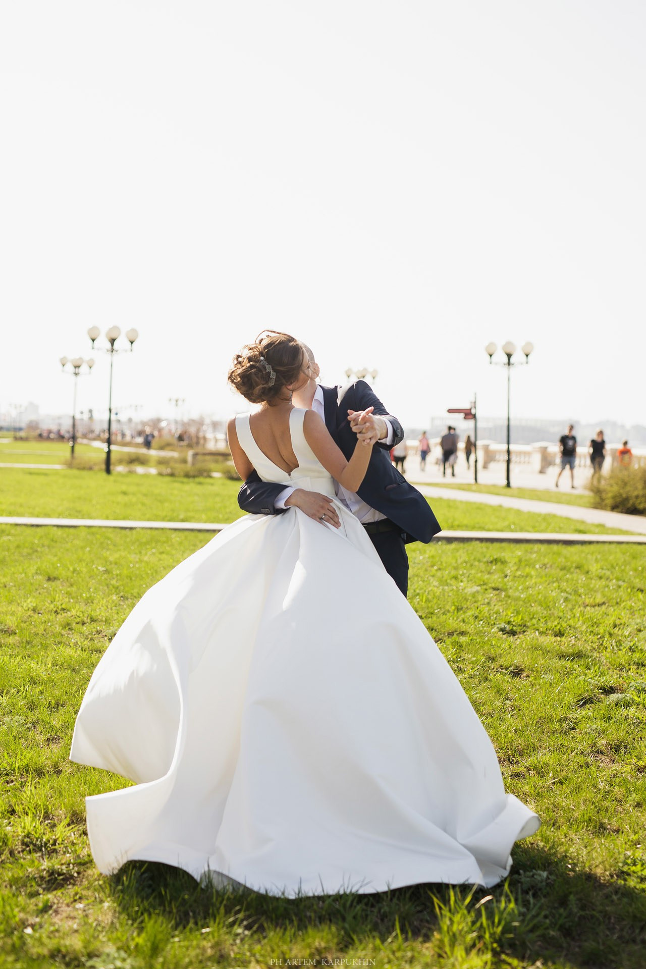 Семен и Катя. Весна 2017. Свадебный день. Фотограф городских и семейных событий Артем Карпухин