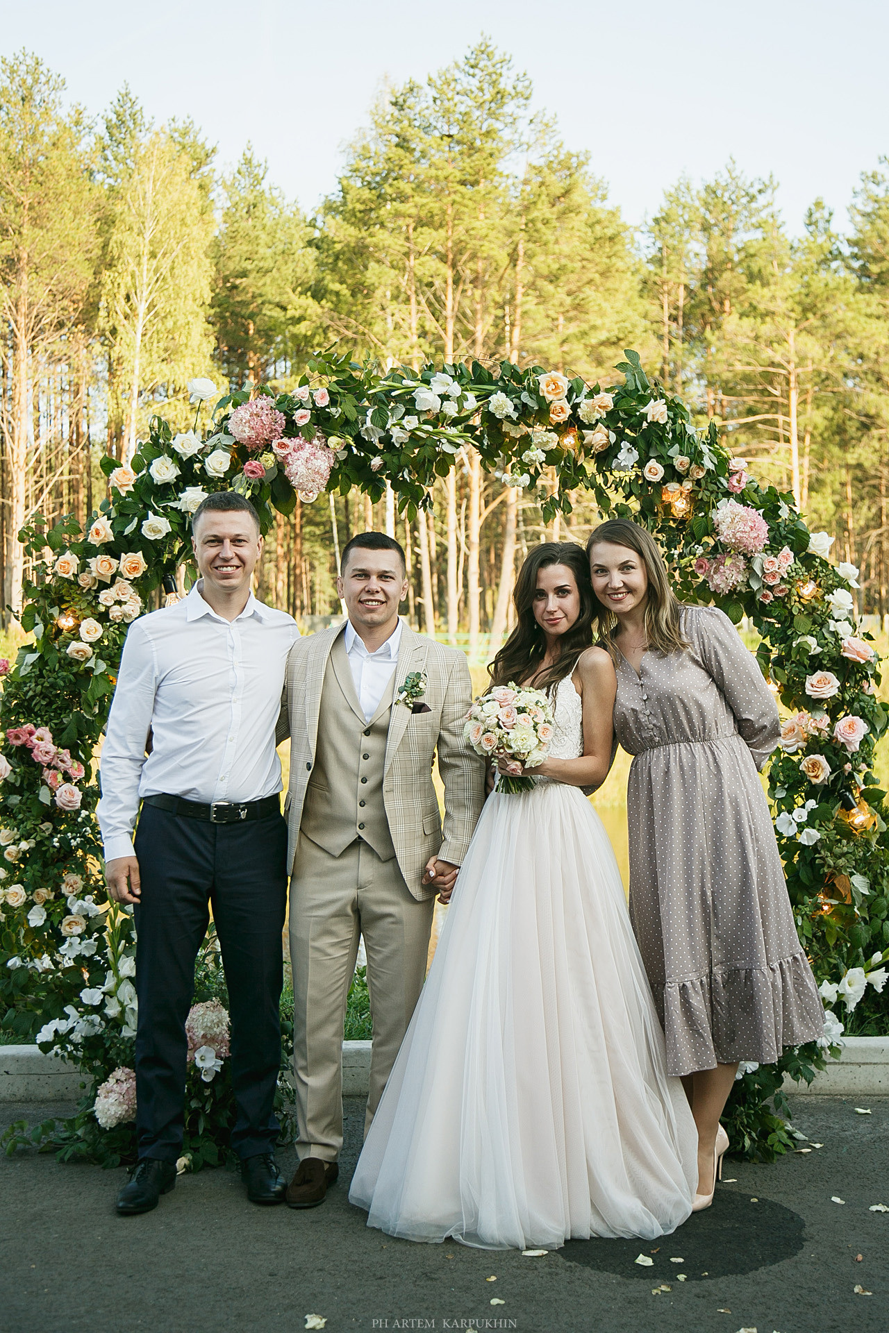 Свадебный день. Муром. Семен и Лиза. Август 2019. Фотограф городских и семейных событий Артем Карпухин