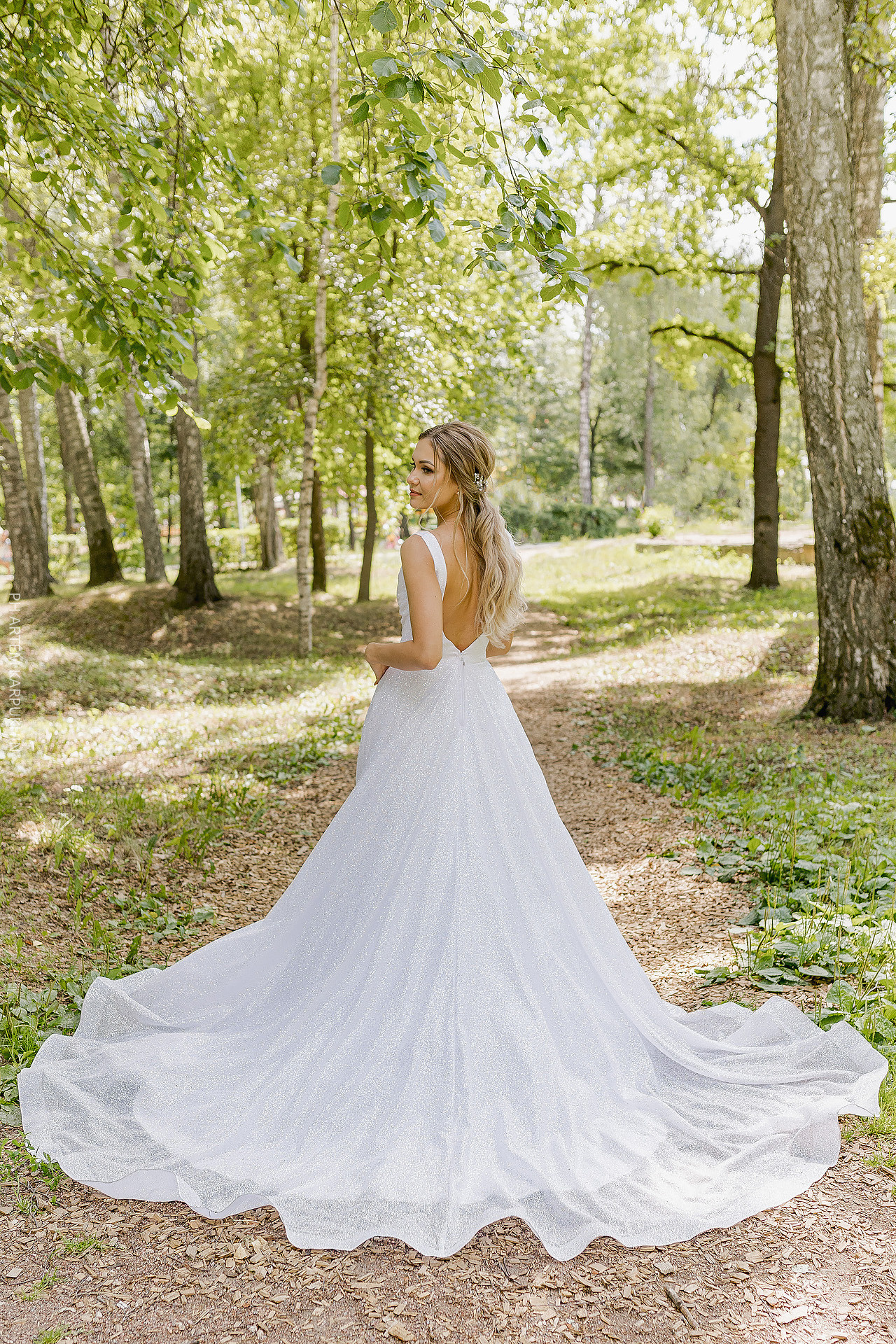 Свадебный день, фотограф в Арзамасе, Зименки парк. Фотограф городских и семейных событий Артем Карпухин