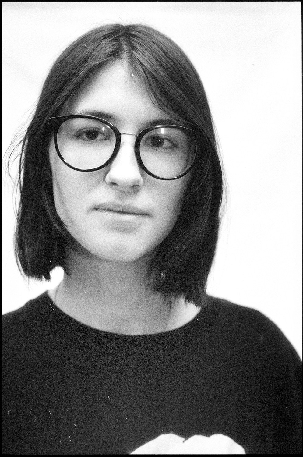 Классическая портретная выездная фотосессия (полевое исследование). Один человек один кадр. Летняя Школа. Дубна. Портретный и художественный фотограф в Москве Пётр Корень