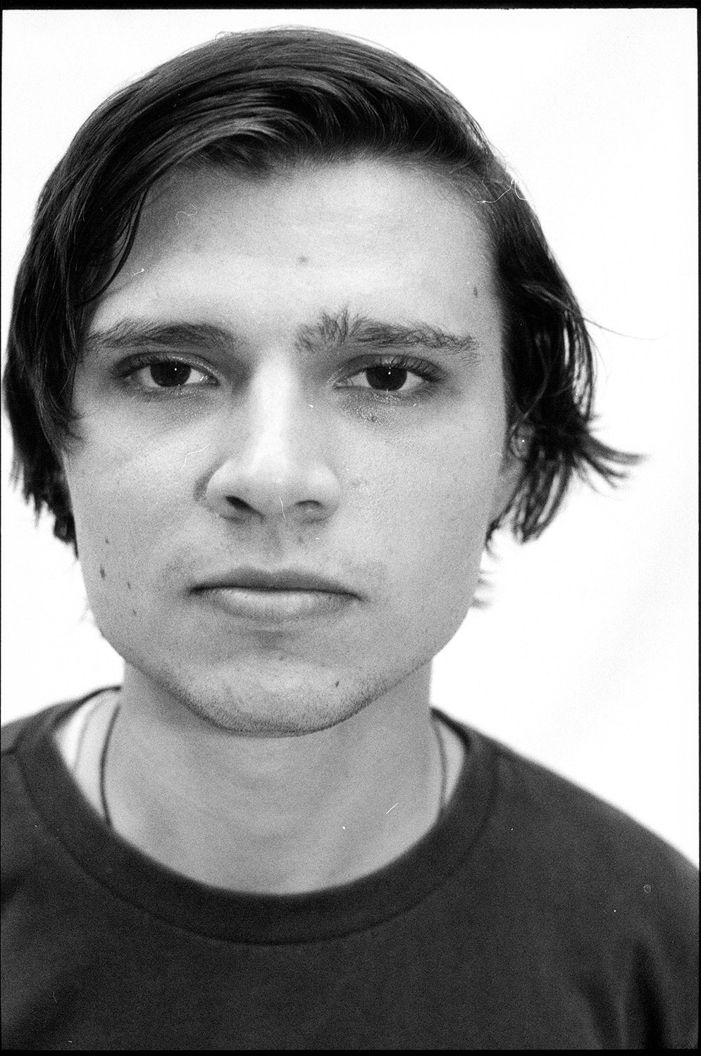 Классическая портретная выездная фотосессия (полевое исследование). Один человек один кадр. Летняя Школа. Дубна. Портретный и художественный фотограф в Москве Пётр Корень