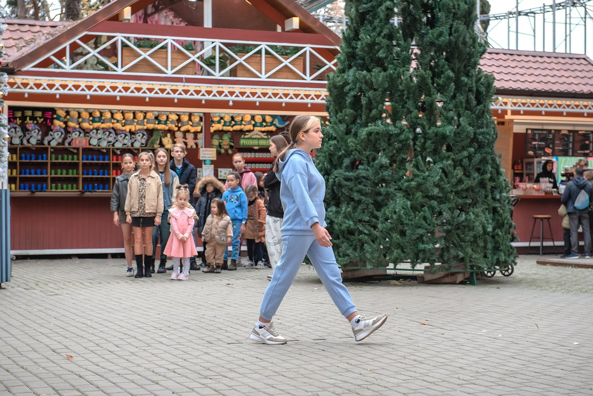 Парк Ривьера дефиле HAPPYkids. Семейный и коммерческий фотограф в Сочи Александр Бодунов