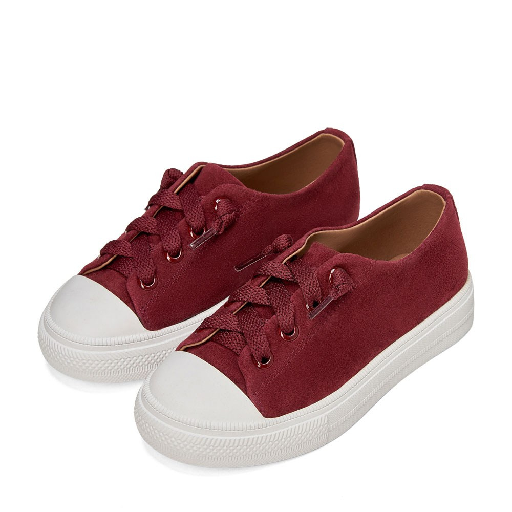 Предметная съемка для бренда AGE OF INNOCENCE