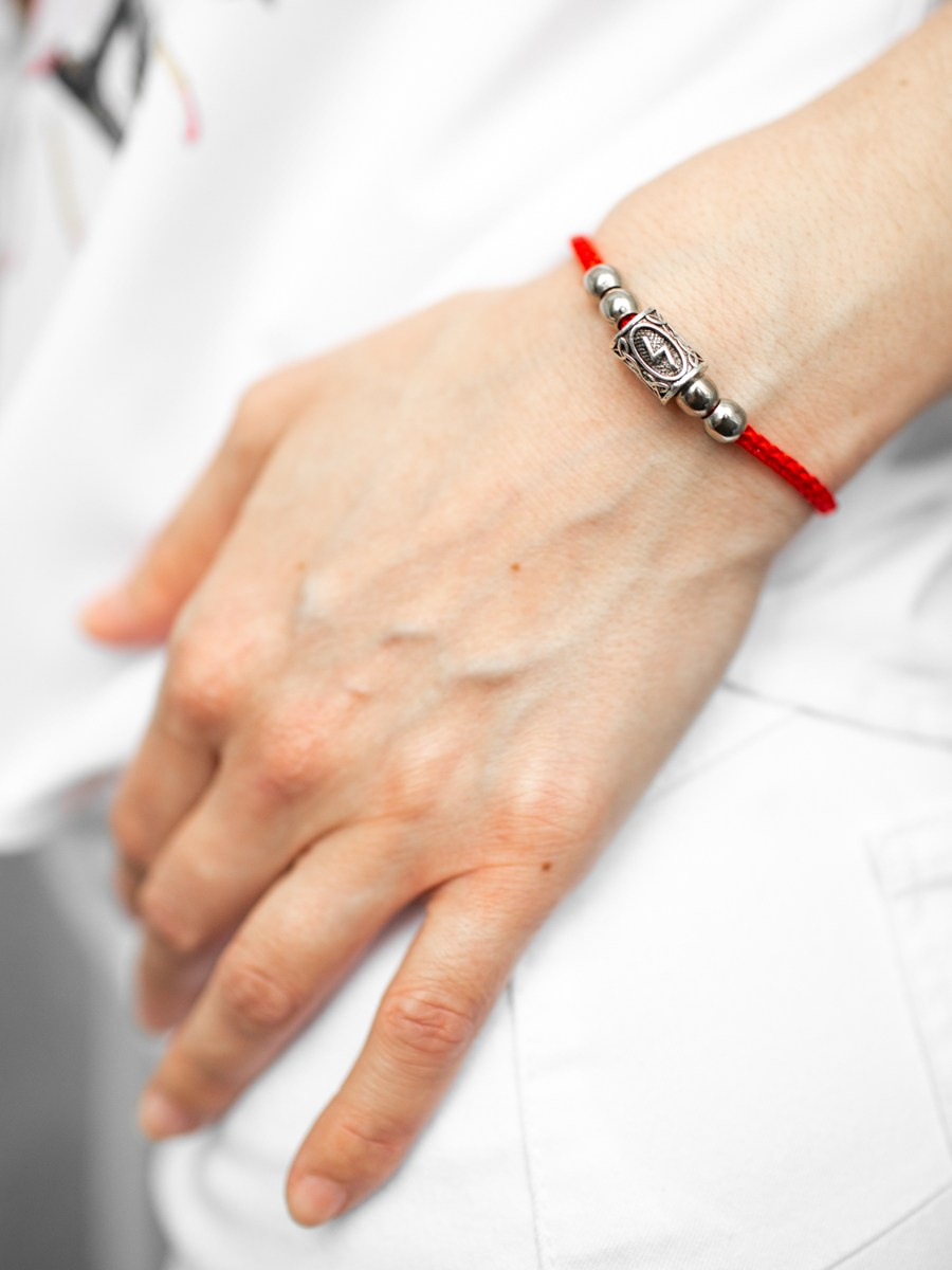 Браслеты / Съемка для маркет-плейсов. Семейный и портретный фотограф в Санкт-Петербурге Андрей Воробьев