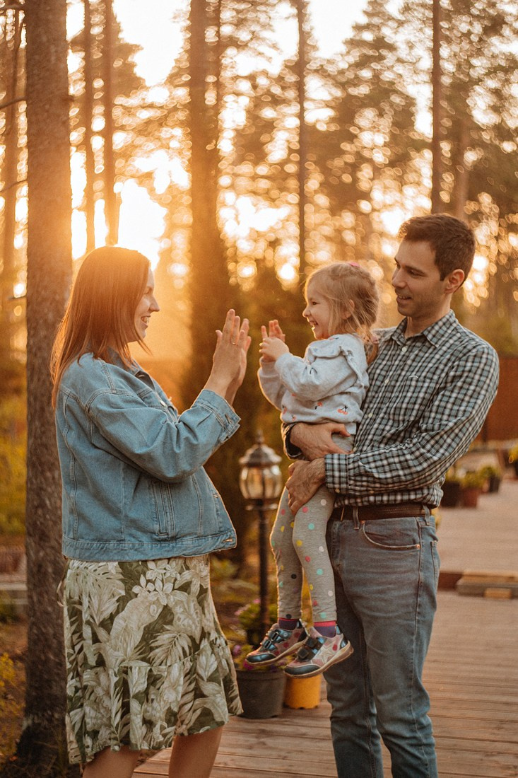 KOMAROVO PARTY. Портретный и Семейный фотограф в Санкт-Петербурге Rocket Alice