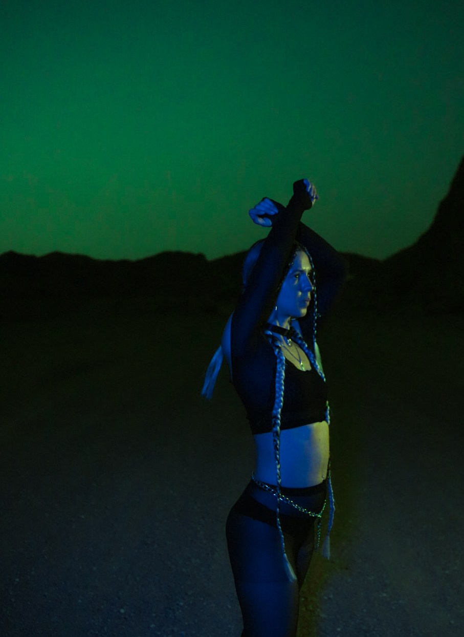 Персональная съемка в пустыне/ Tamar Desert Artpiece, Israel. Фотограф Полина Гольдис