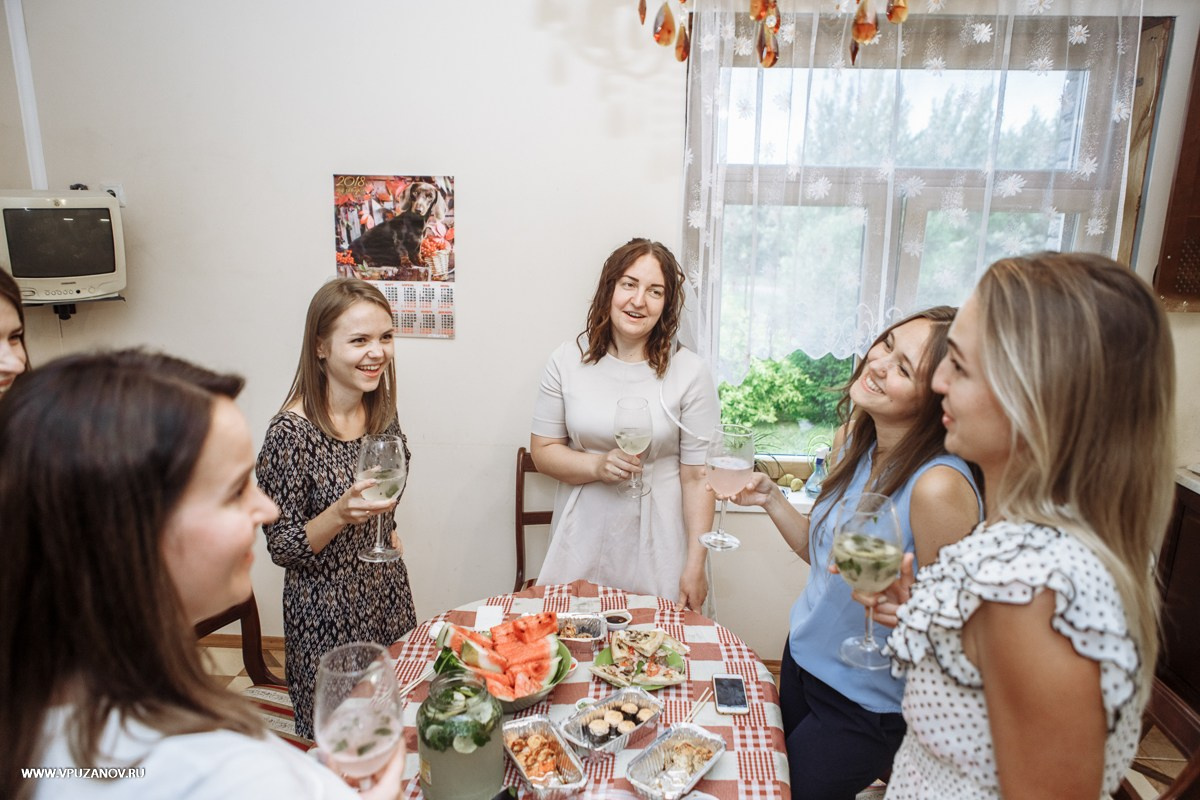Девичник на даче или загородном доме
