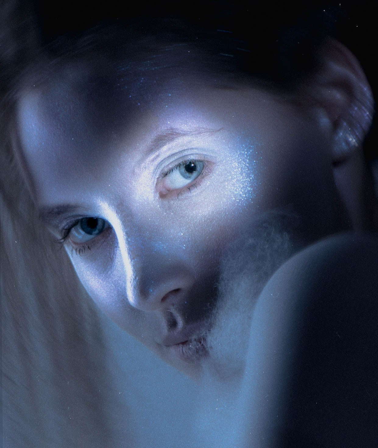 UNTOUCHABLE SOUL. Visual Creator Paulina Gonsales