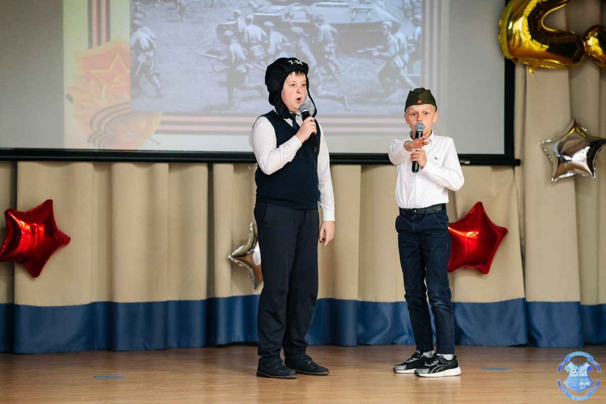 Праздник 9 мая в школе. Фотограф Москва