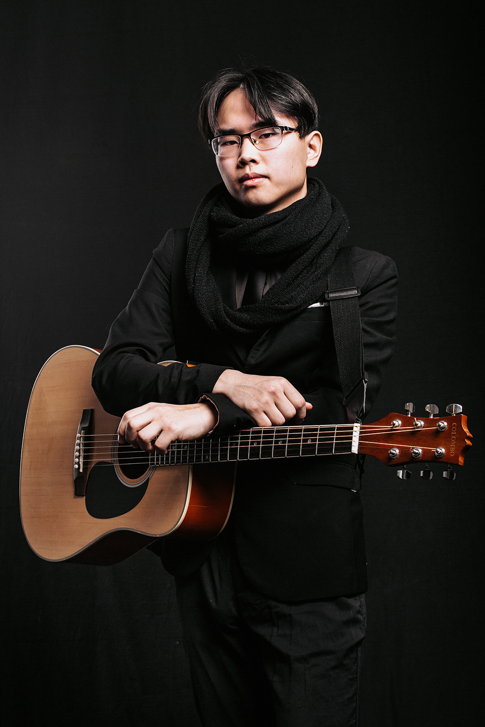 Гитарист. Фотостудия Сияй в Улан-Удэ