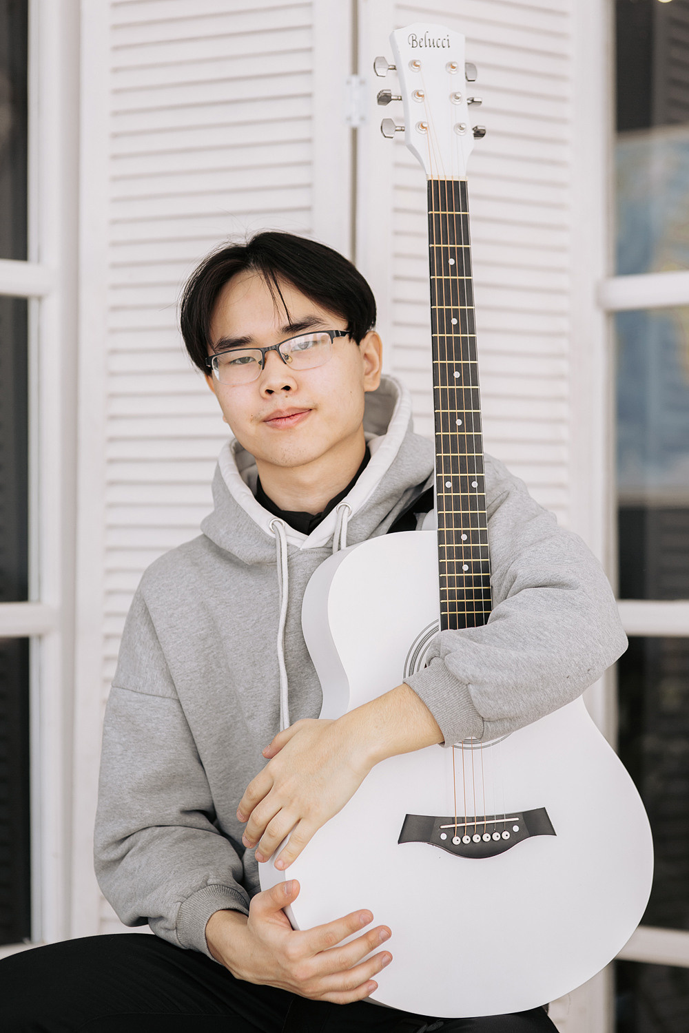 Гитарист. Фотостудия Сияй в Улан-Удэ