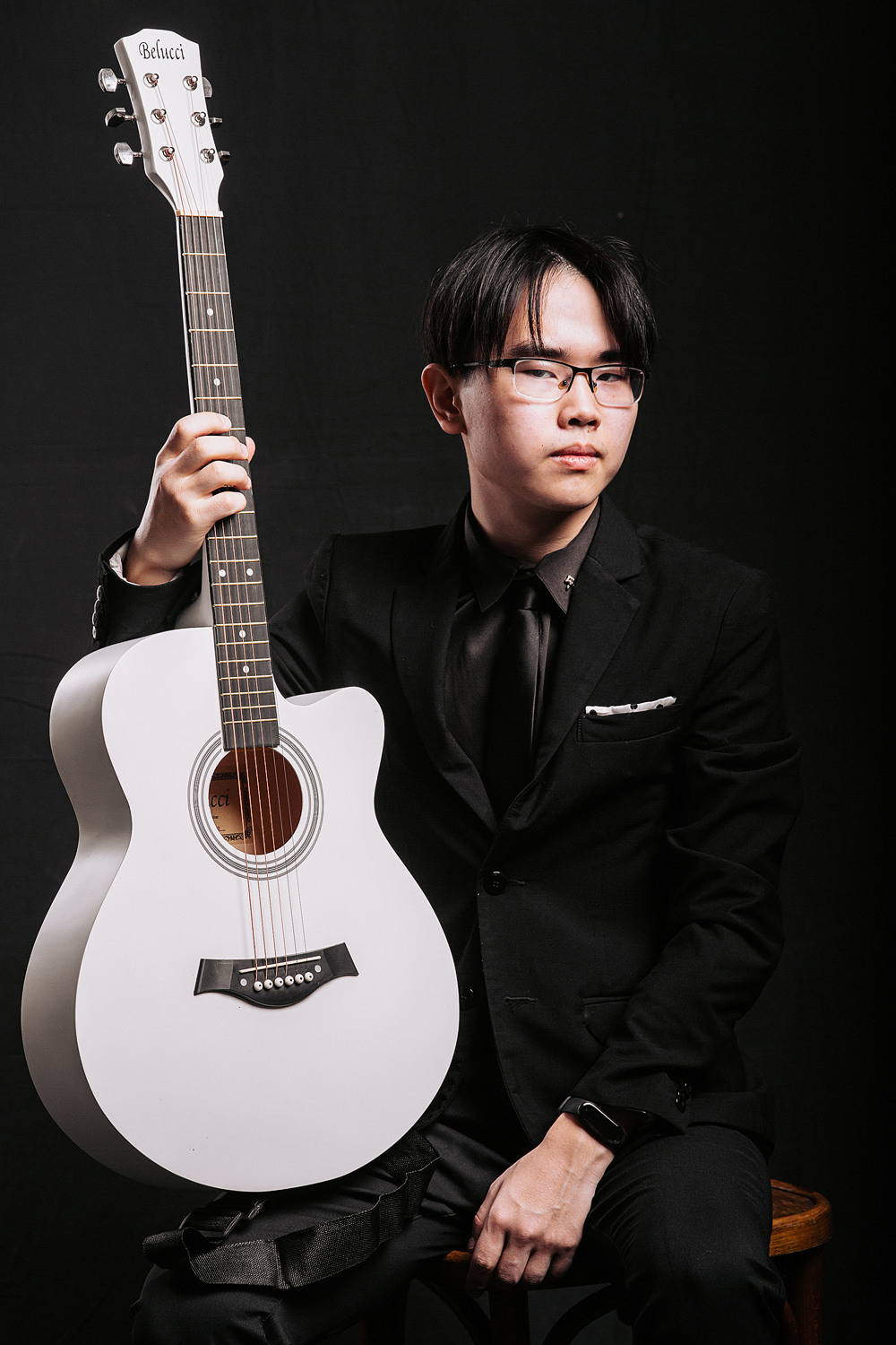 Гитарист. Фотостудия Сияй в Улан-Удэ