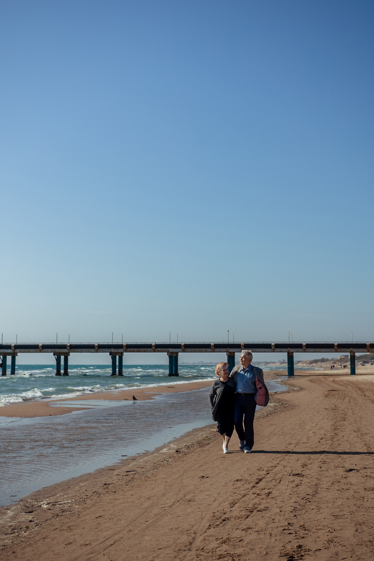 Сергей и Ирина — в объятиях волн. Семейный фотограф Новороссийск, Анапа, Геленджик — Юлия Давыдова