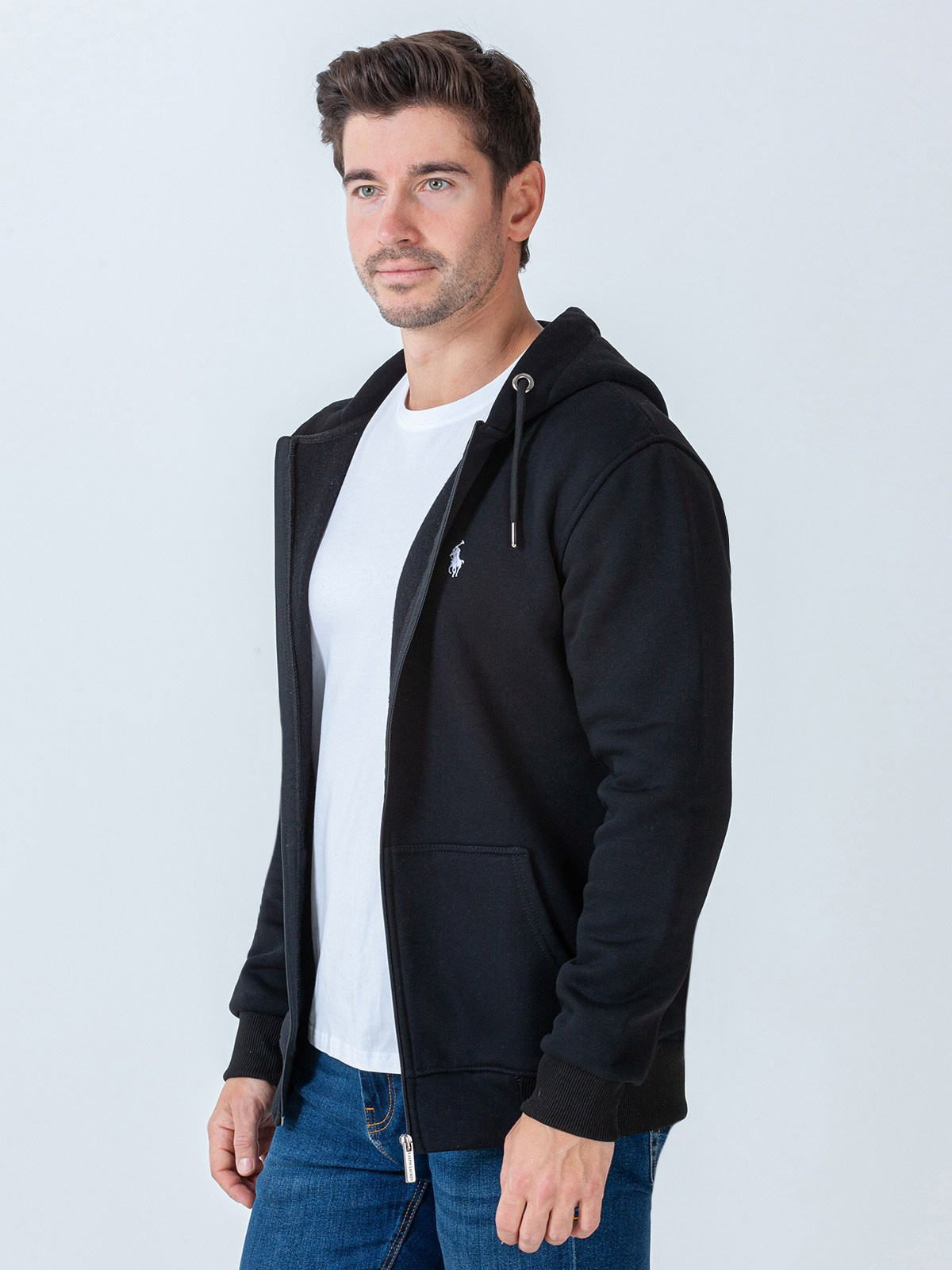 Фотосъёмка мужских толстовок. Сборные фотосъёмки в Москве. фотосессии одежды.фотограф