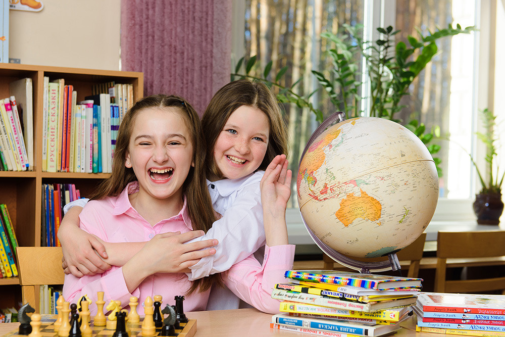 Школьная фотосессия в Томске. Студия выпускных альбомов Ольги Галкиной. Томск