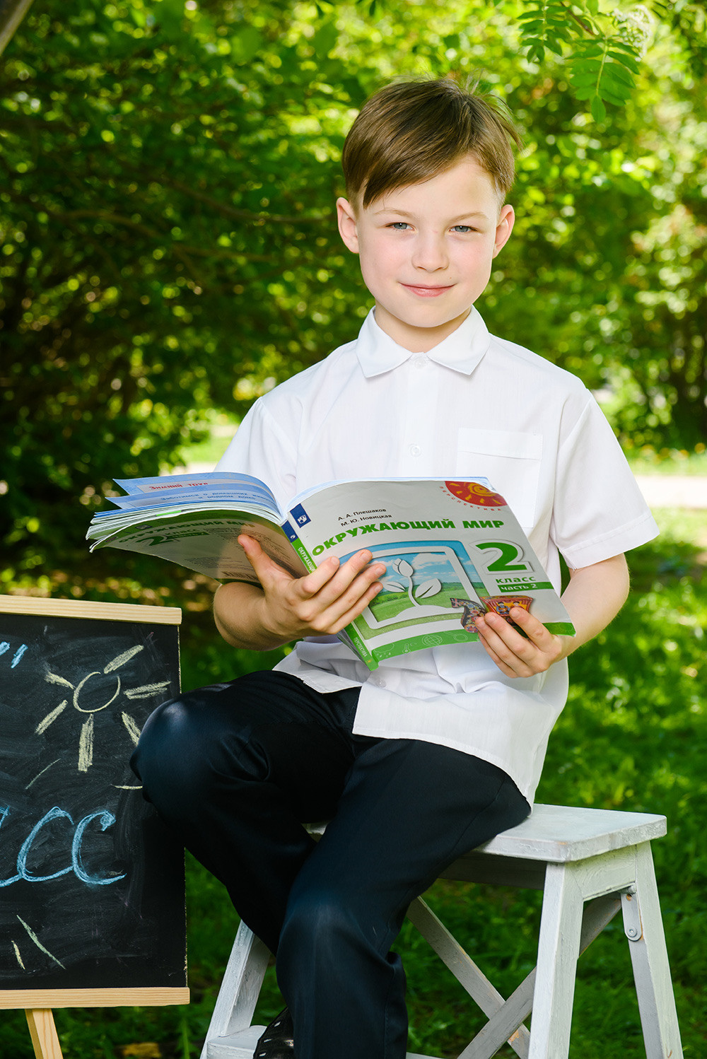 Школьная фотосессия в Томске. Студия выпускных альбомов Ольги Галкиной. Томск
