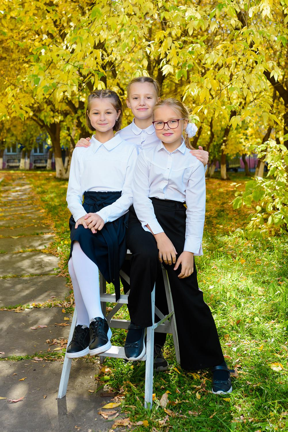 Школьная фотосессия в Томске. Студия выпускных альбомов Ольги Галкиной. Томск