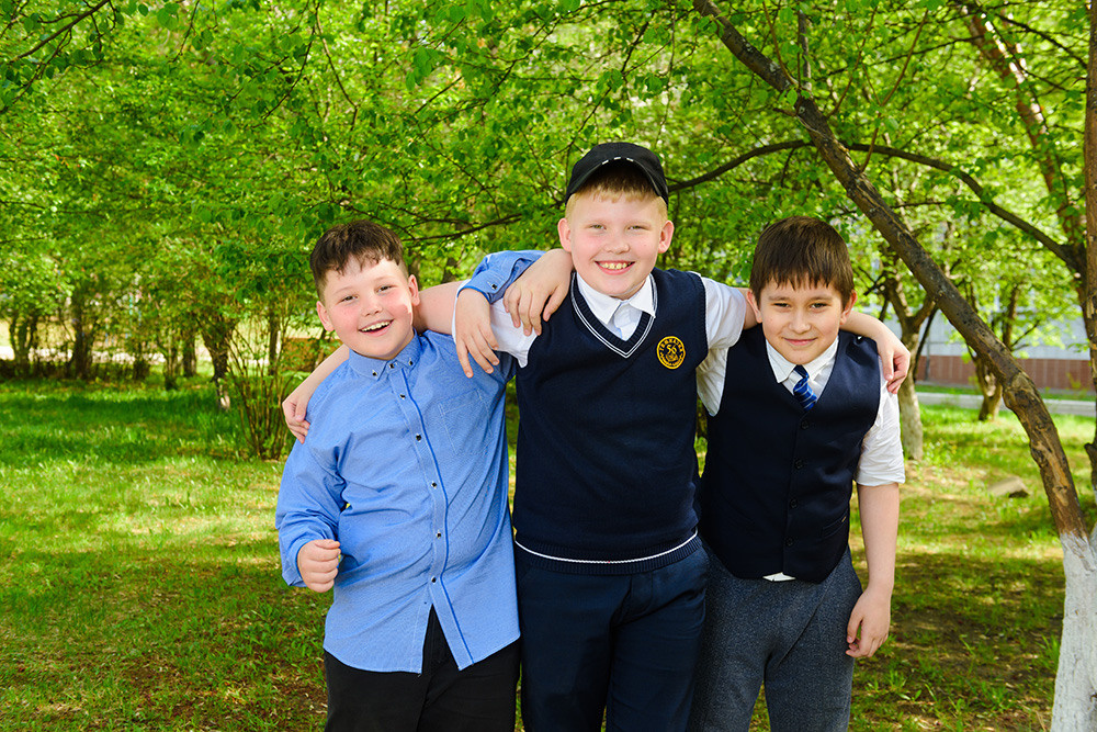 Школьная фотосессия в Томске. Студия выпускных альбомов Ольги Галкиной. Томск
