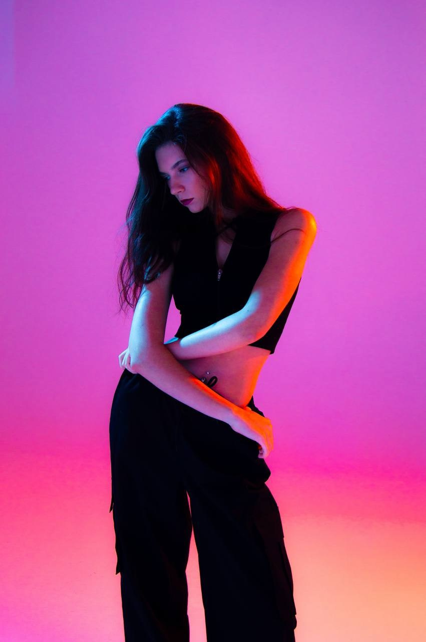 Студийные съемки с цветным светом. Семейный и свадебный фотограф в Хабаровске
