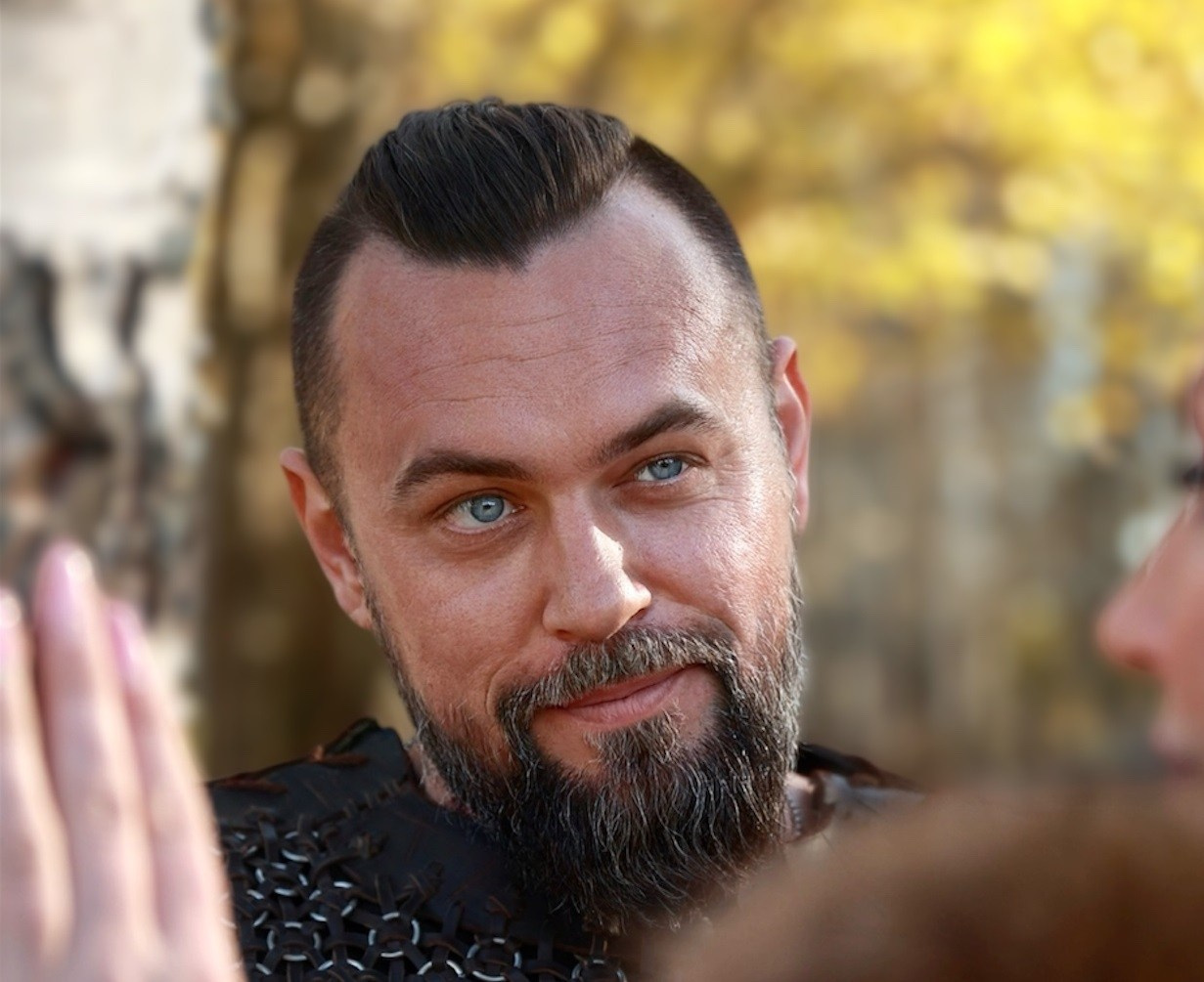 Павел Шупрут Артист