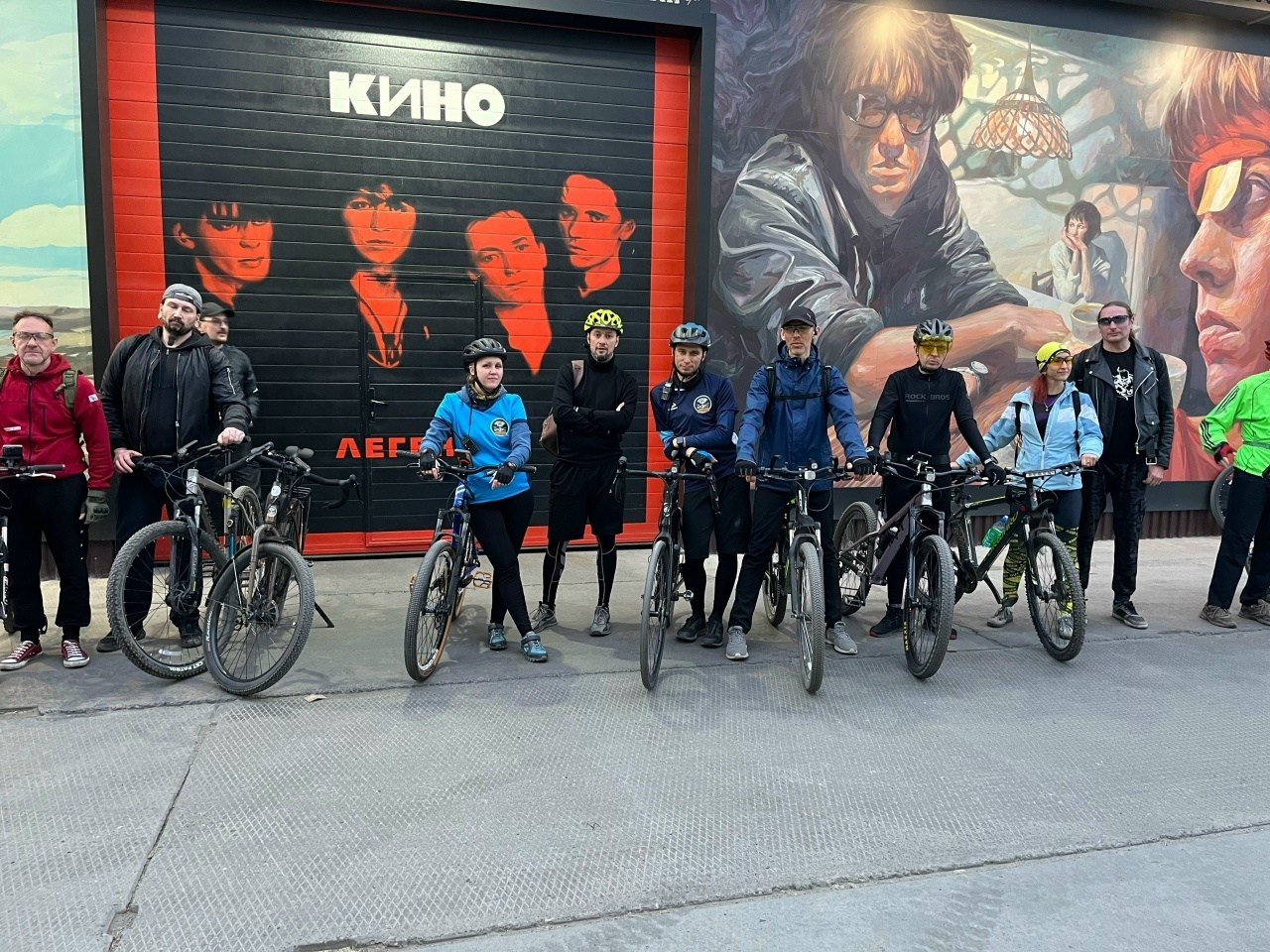 Вечерка в сквер Виктора Цоя (30 км). Новосибирское велосообщество #Навигаторовнаедет