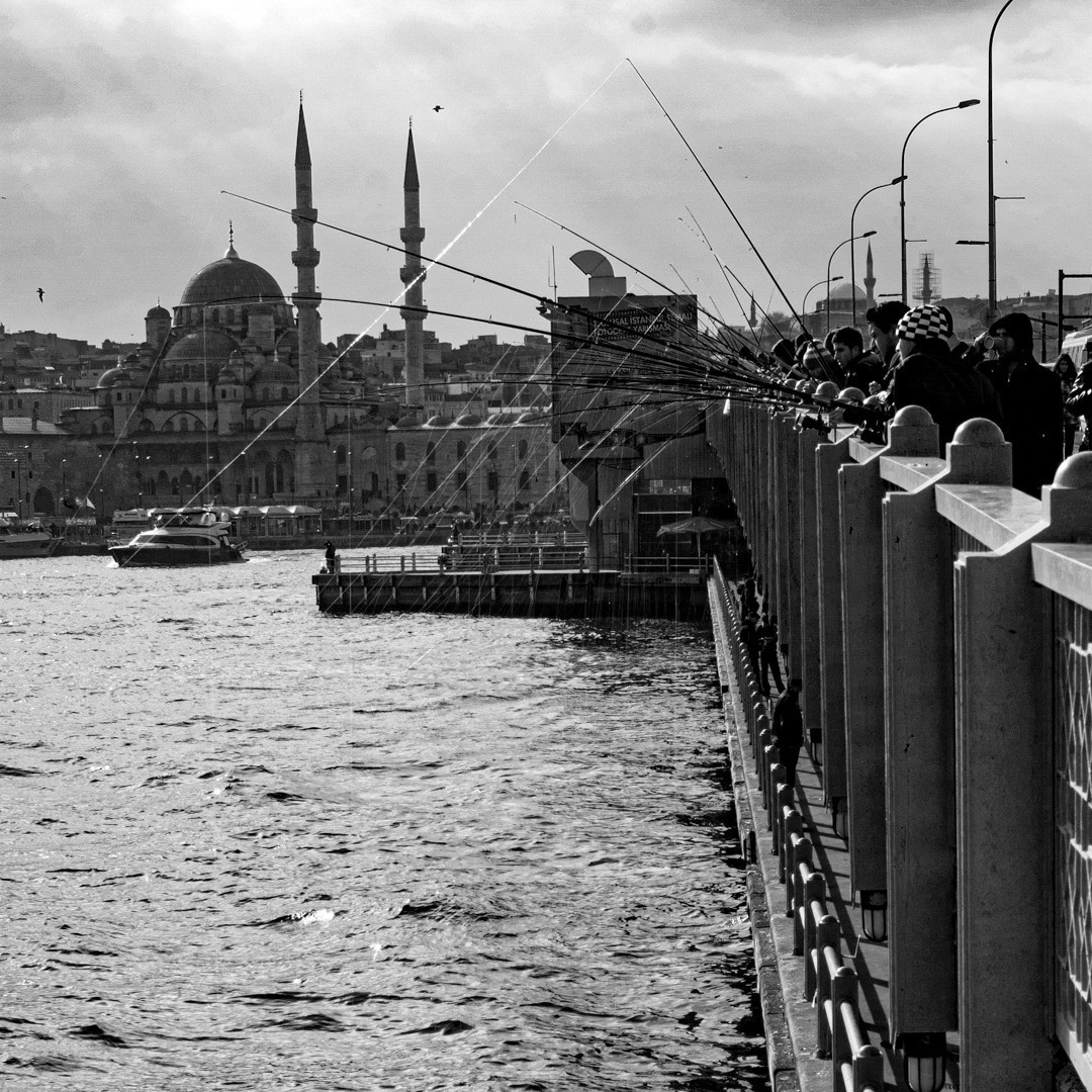 Рыбалка с Галатского моста. Стамбул, Золотой рог, Путешествия, Алексей Касаткин, Москва, SPC HM