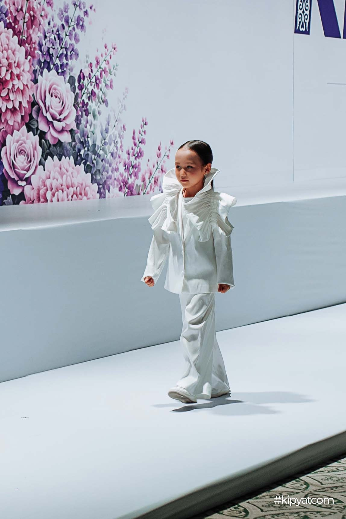 KAZAKHSTAN FASHION WEEK SHYMKENT «11 SEASON» KIDS. Кипятком Шымкент