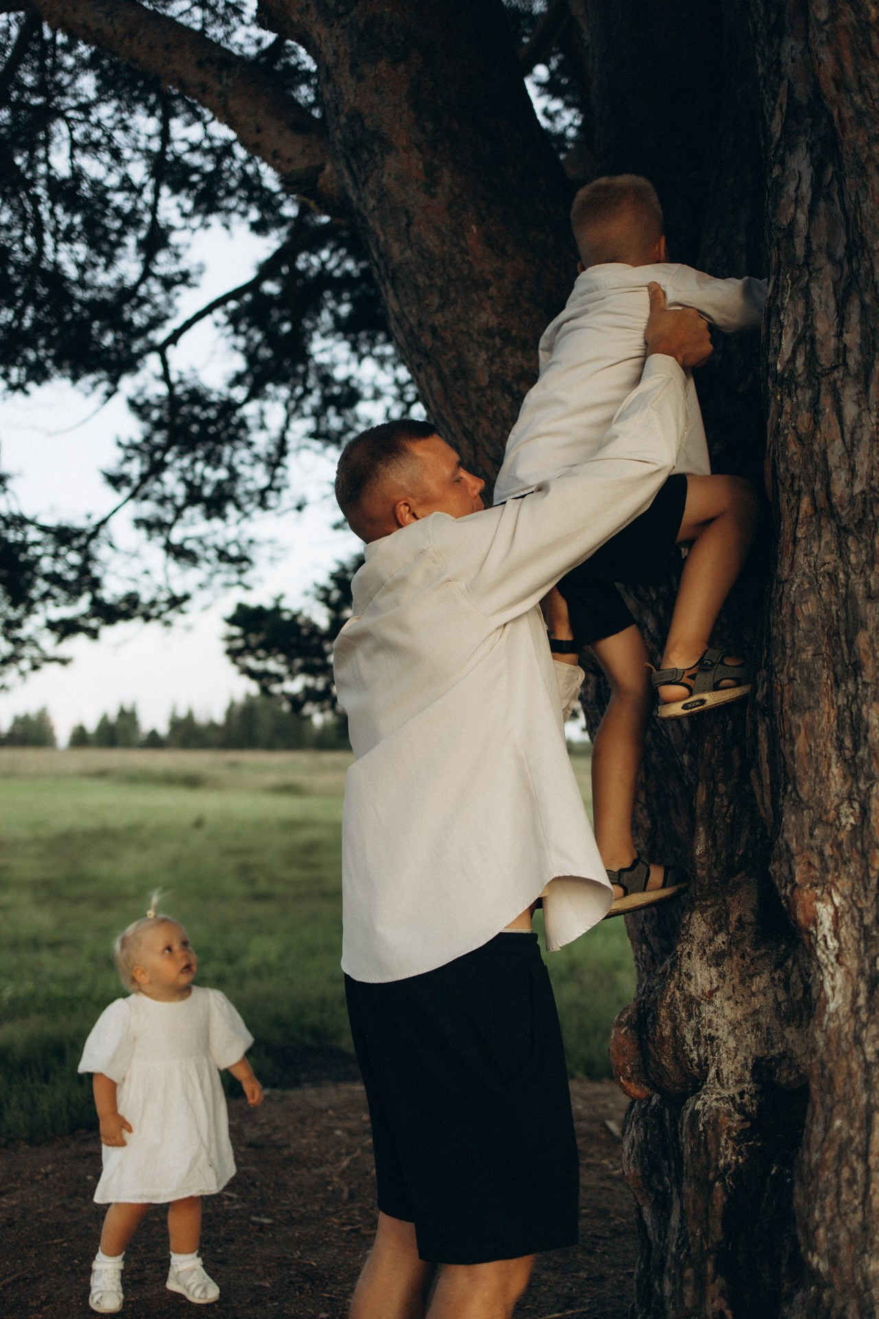 Наталья, Евгений, Кирилл и Вика. Семейный фотограф в Ижевске Даша Денисова
