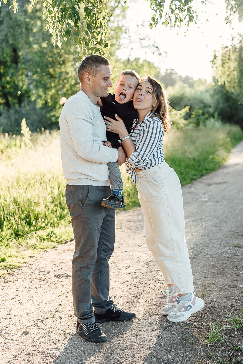 Семья Наташи, Стаса и Артемия. Family photographer in Israel | Alesya Superfin