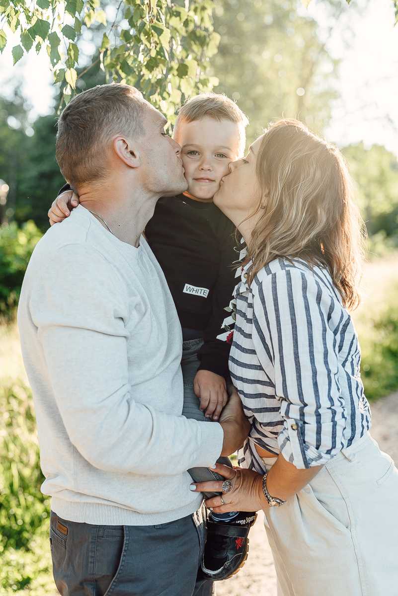 Семья Наташи, Стаса и Артемия. Family photographer in Israel | Alesya Superfin