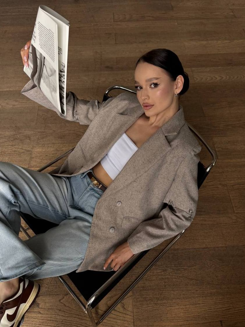 Виктория С  Размер: S, Рост: 171, Параметры: 86/60/90. LUNAPRO Дом стильных, сборных и индивидуальных съемок для брендов