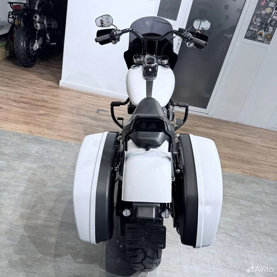 2021 Sport Glide АВS Сlub-Stylе Black&Whitе. Hello Davidson, Москва. Только хорошие мотоциклы…