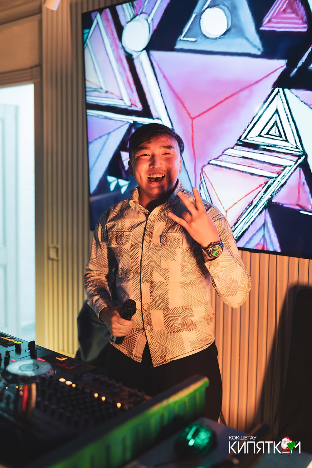 ШАШЛЫЧНЫЙ ДВОР. КИПЯТКОМ КОКШЕТАУ