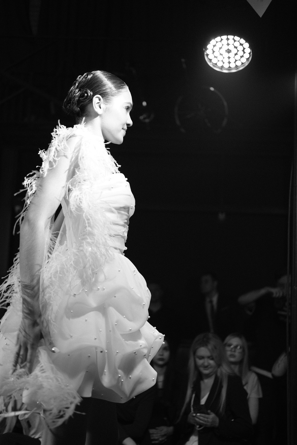 Показ коллекции свадебных платьев Anikeeva. Фотограф Саша Львова