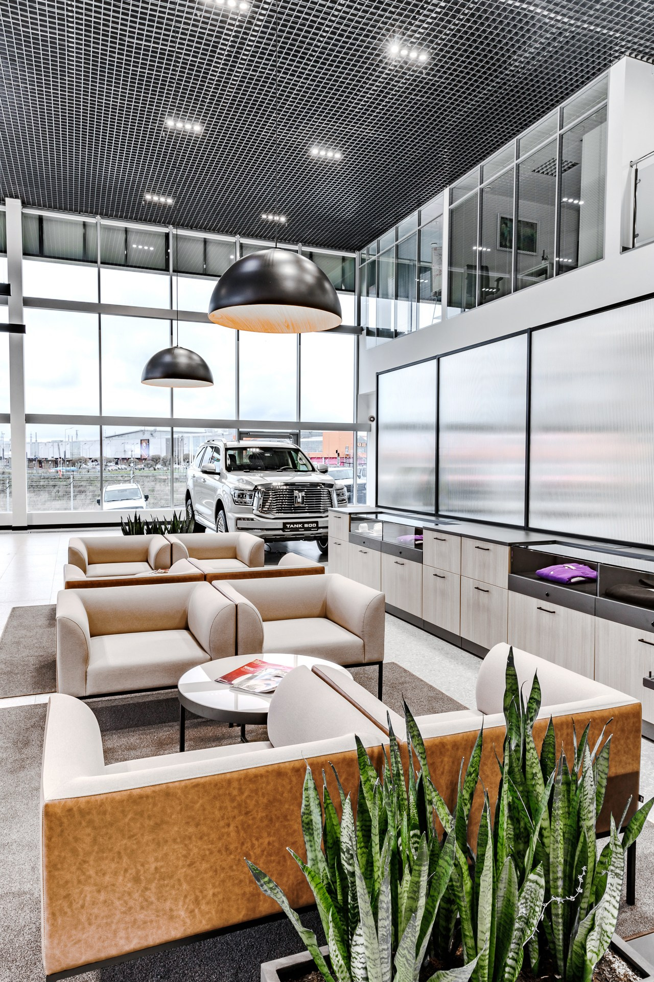 Диллерский центр ТАНК. Night2Day Санкт-Петербург