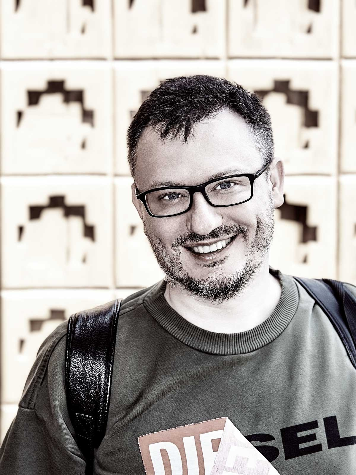 Мужской портрет. НЕЙРО-АРТы Воеводова