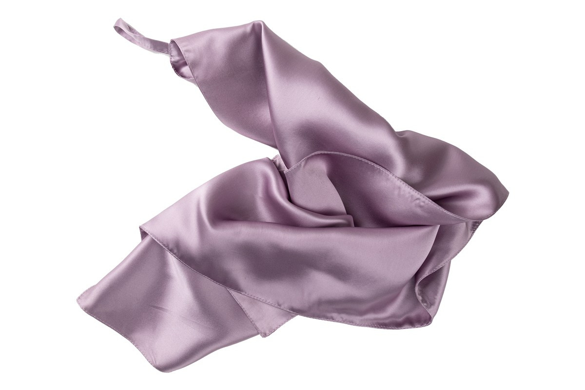 Шелковое полотенце