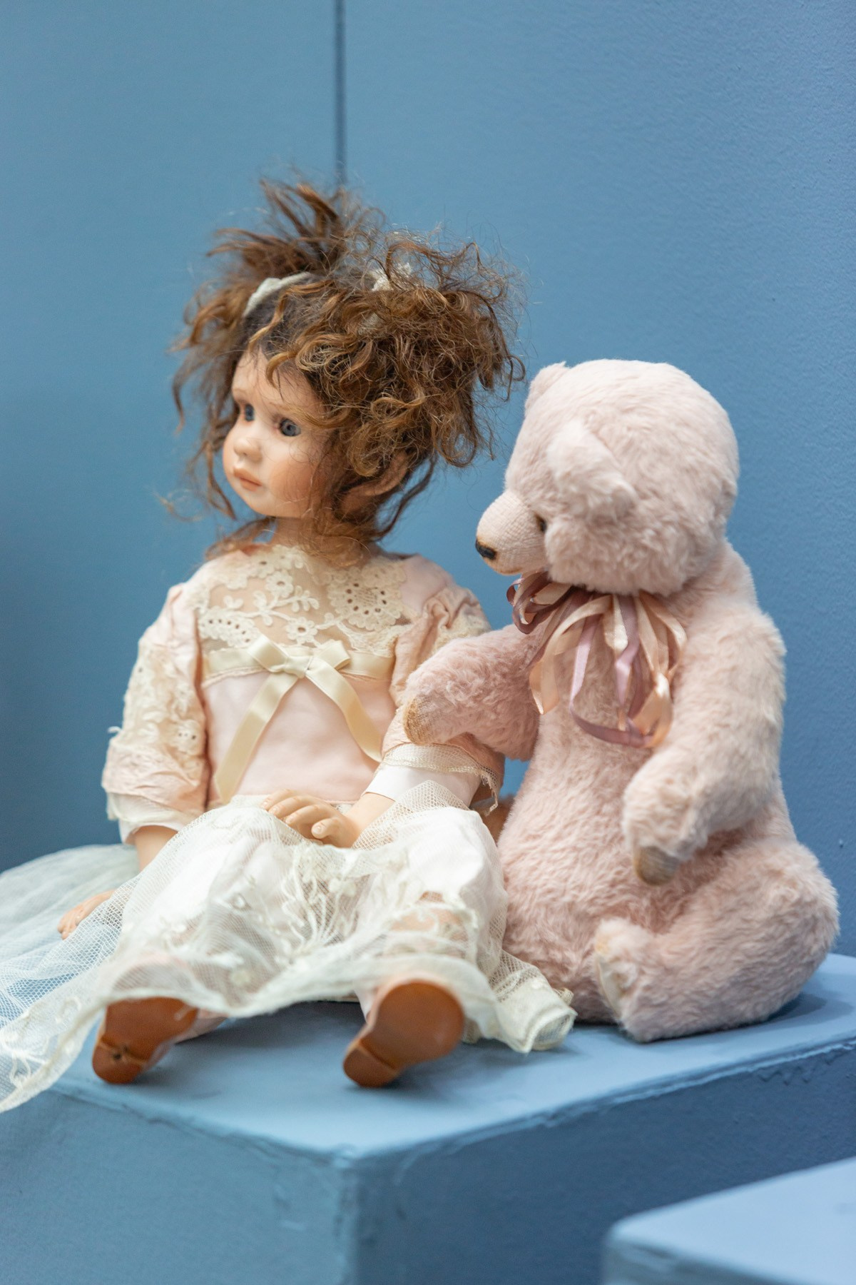 Международная выставка «Искусство куклы 2025», Москва, Гостиный двор, 9–12 октября 2025 г. Портретные фотографы в Москве — Анна и Алексей Бородины