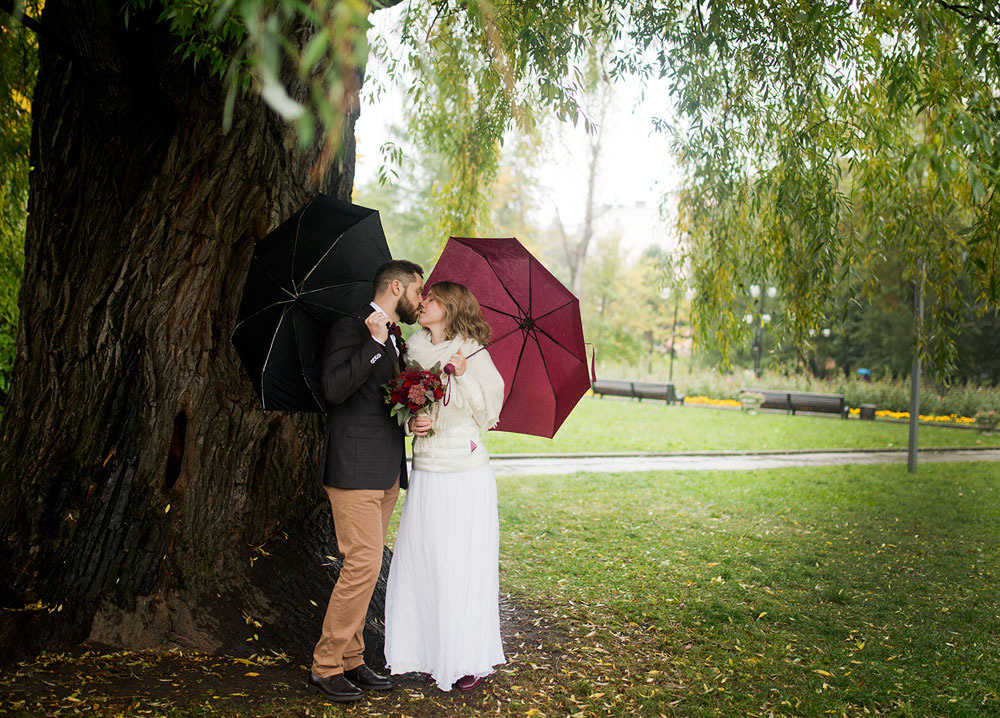 Осенняя свадьба в дождь. Семейный и портретный фотограф в Москве Елена Флегант